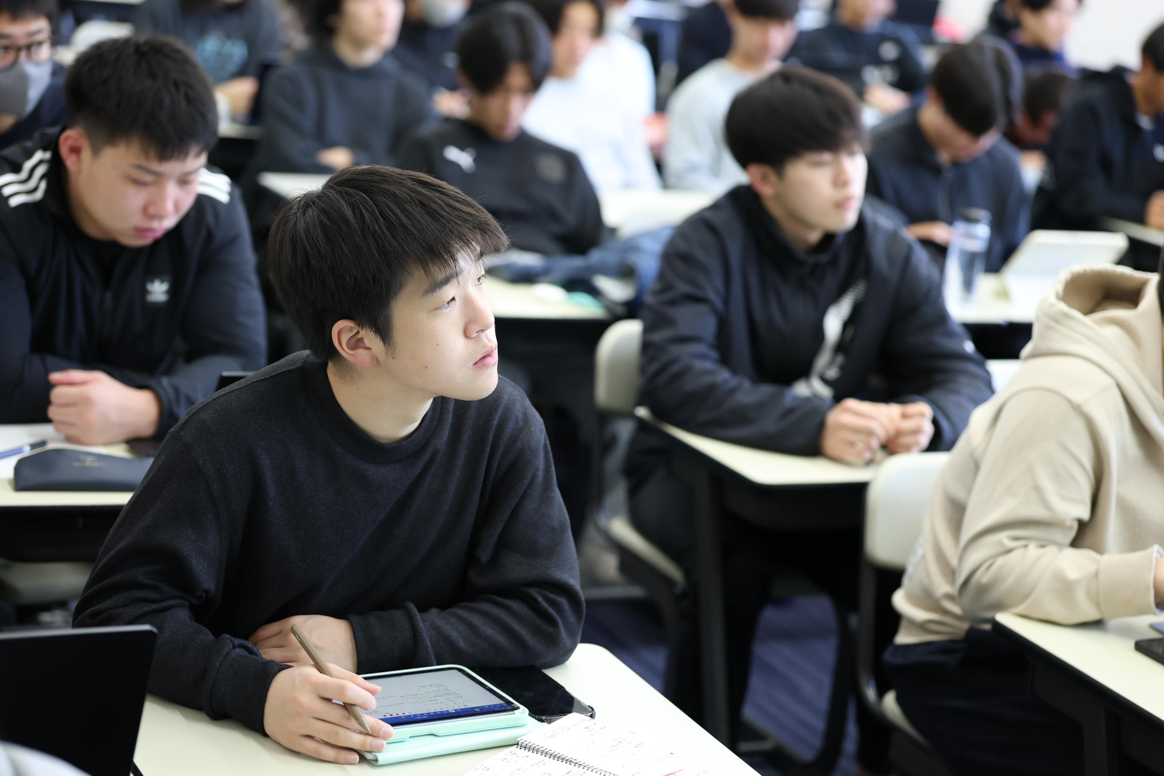 政経学部