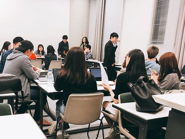 政経学部 法律政治学科4年 高見澤 健一