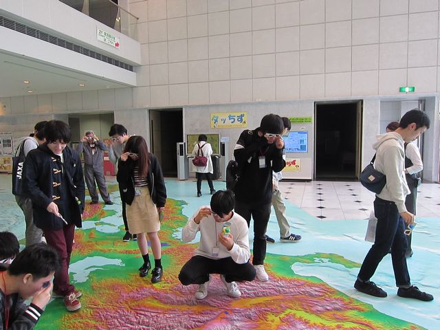 地図と測量の科学館 国土地理院 110万日本列島空中散歩マップ