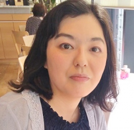 土屋志穂先生