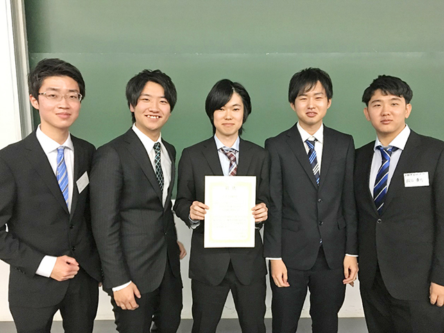 2年Bパート（左から、福田直史、鈴木貴大、久富勇輝、星野晴紀、桐谷優介：敬称略）
